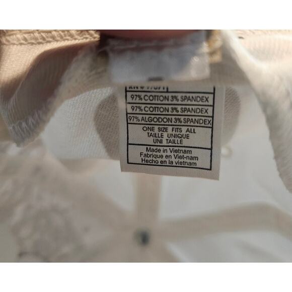 Vintage North Carolina Tar Heels Fitted Hat Cap White Black UNC Large Print TOW - Picture 9 of 9